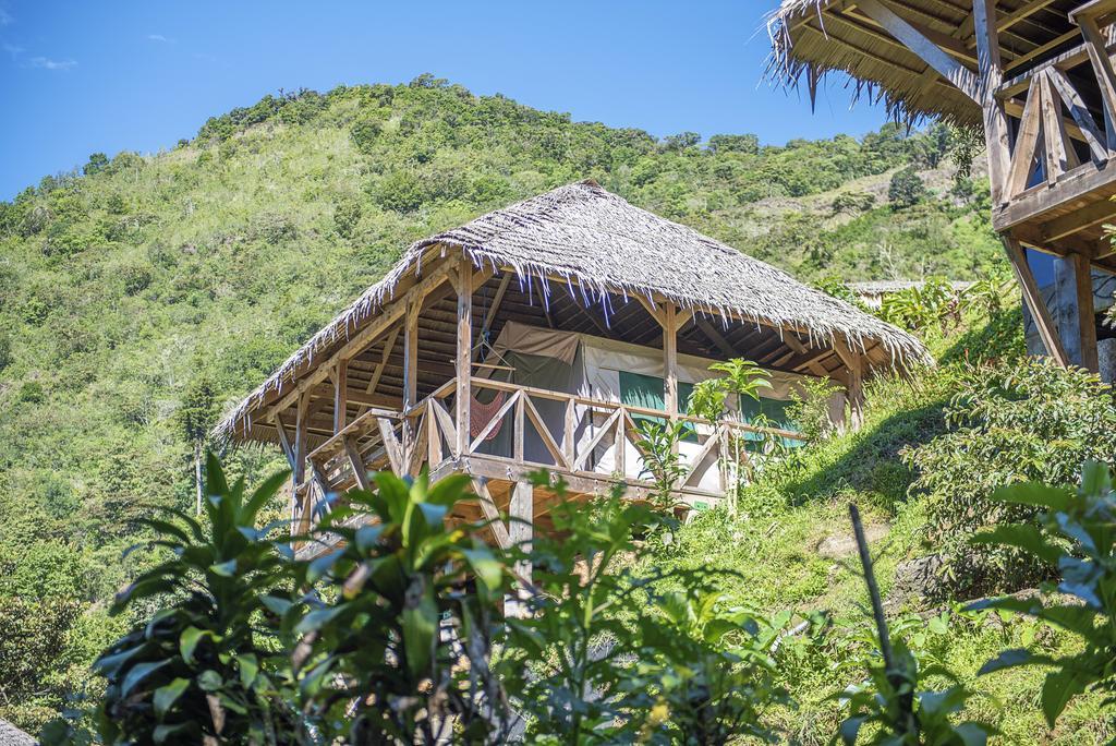 Tami Lodge Providencia Exterior photo